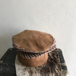IVY FLAT CAP COUNTRY GENTELMAN BROWN SUEDE AND HOUNDSTOOTH MIX